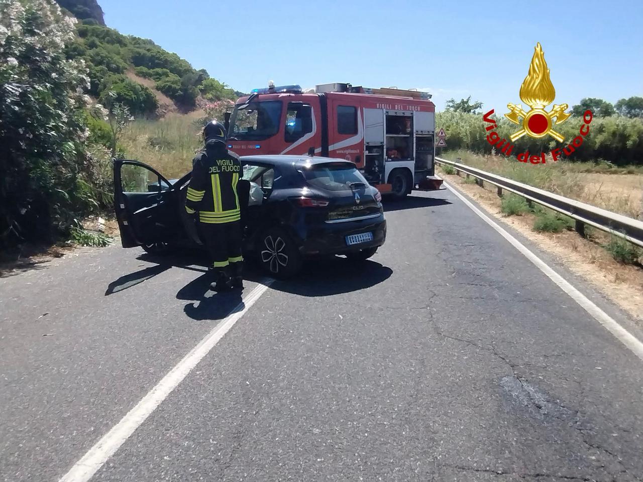 Scontro auto-moto sulla statale 129: tre feriti