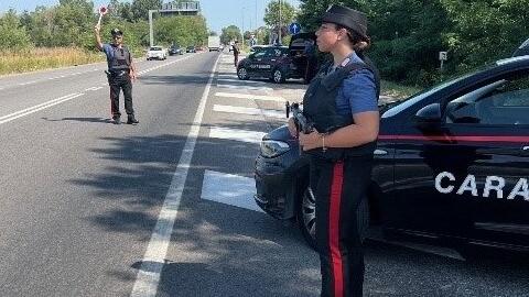 Scontro con auto a Lido Nazioni: 48enne sbalzato dalla moto
