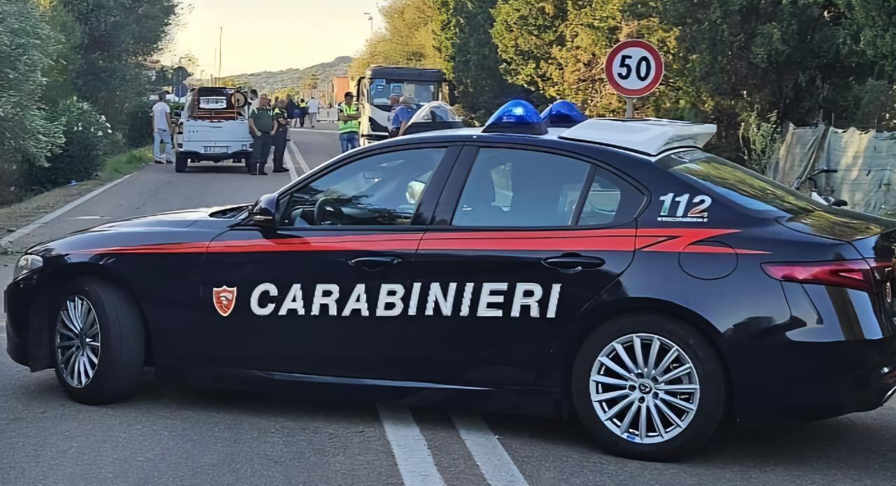 Auto travolge ciclista all’alba