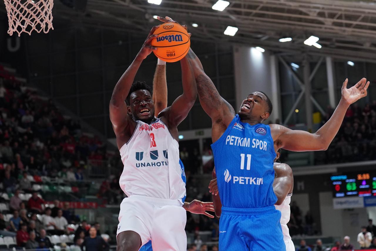 Pallacanestro Reggiana, mercato: ufficiale Williams, Cheatham ai saluti, piace molto Caruso