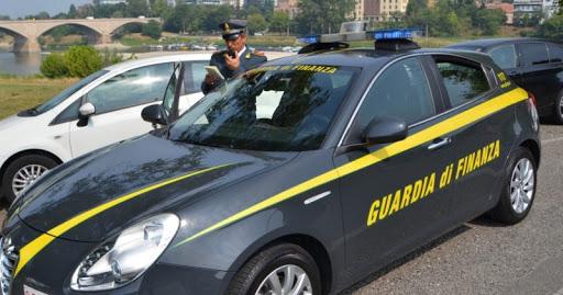 Firenze, giro di fatture false e compensazioni fiscali indebite: 15 indagati, smantellata maxi frode da 11 milioni di euro