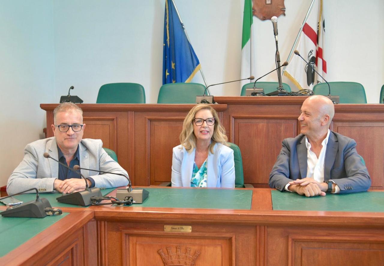 
	Da sinistra Daniele Valentino, Stefania Giua e Rino Piccinnu

