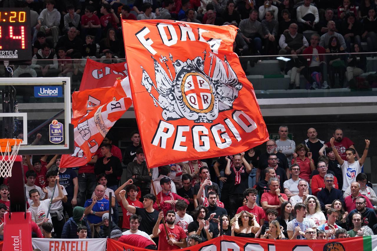 Pallacanestro Reggiana, al via la campagna abbonamenti: ecco tutte le novità, le  promozioni speciali e i prezzi