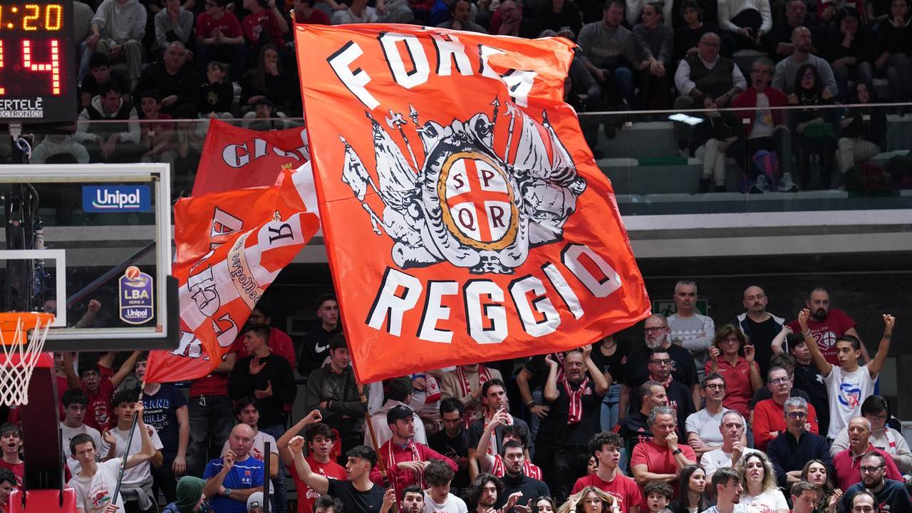 Pallacanestro Reggiana, al via la campagna abbonamenti: ecco tutte le novità, le promozioni speciali e i prezzi