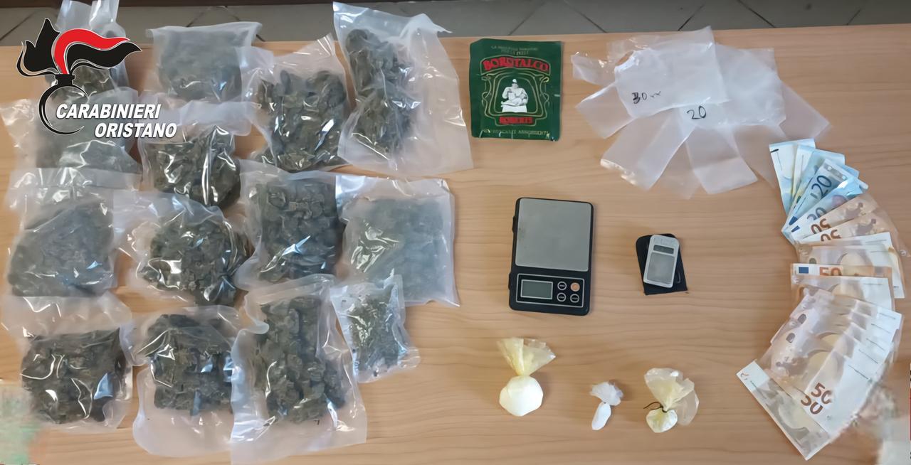 Marijuana e cocaina nascosta in casa, un arresto per spaccio