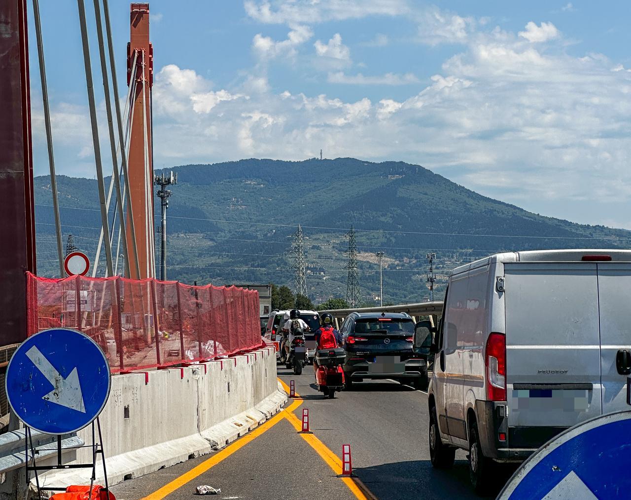 Firenze, c’è vita dopo il Ponte all’Indiano? Cronaca semiseria di una città ostaggio dei cantieri