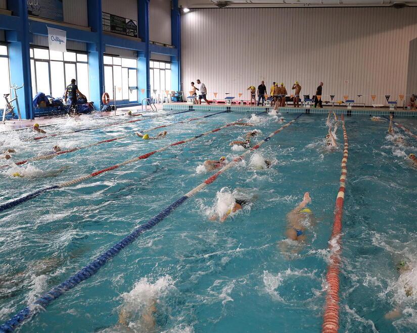 Pescia, la piscina Marchi non chiuderà: prorogata la gestione alla Cogis