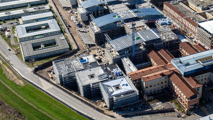 Il cantiere a Cisanello