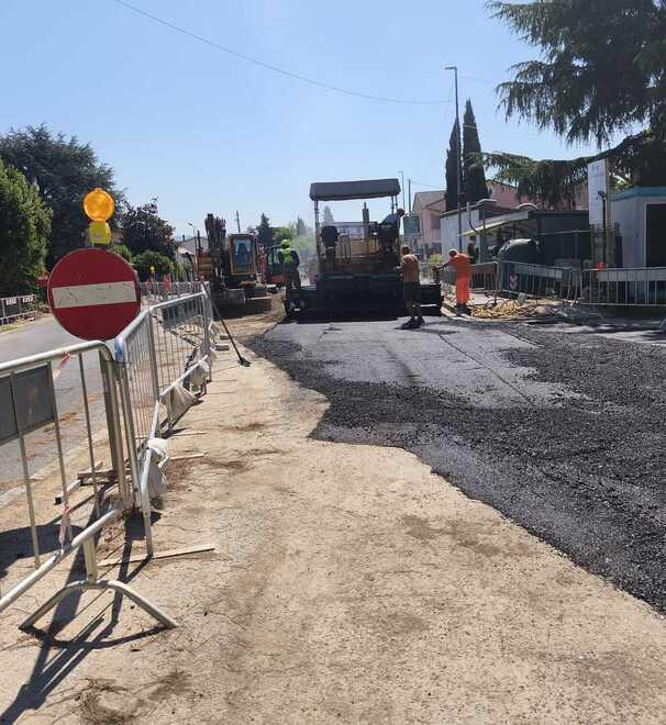 Lavori al lago Azzurro, si ricambia. La Lucchese torna a senso unico a Buggiano