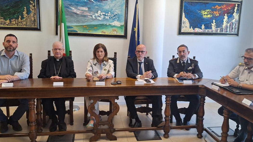 «Il vescovo ha revocato a don Biancalani la legale rappresentanza perché ostacolava le operazioni»