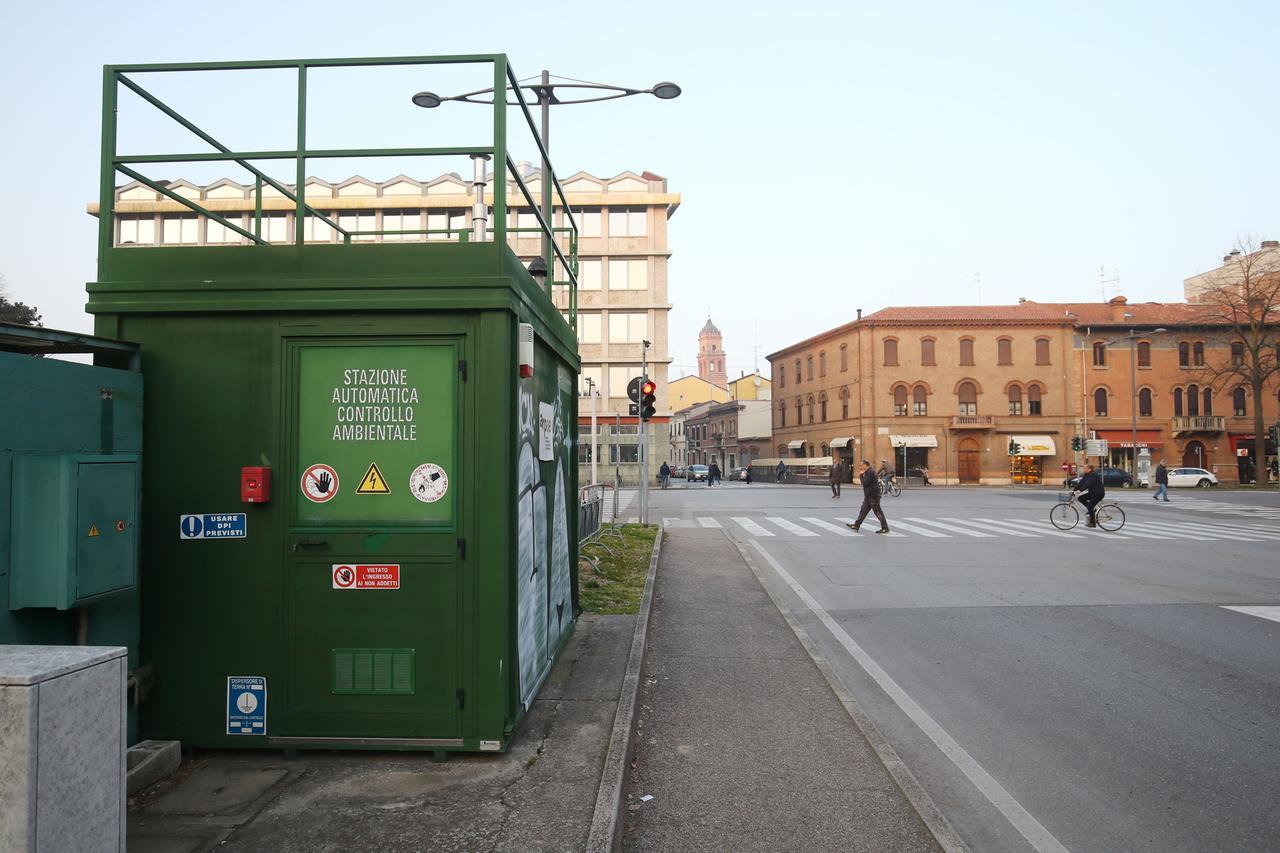L’aria ferrarese non cambia: “scadente” un giorno su tre