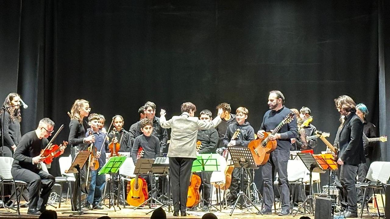 Musiche da film night: a Livorno le colonne sonore internazionali accendono Villa Trossi