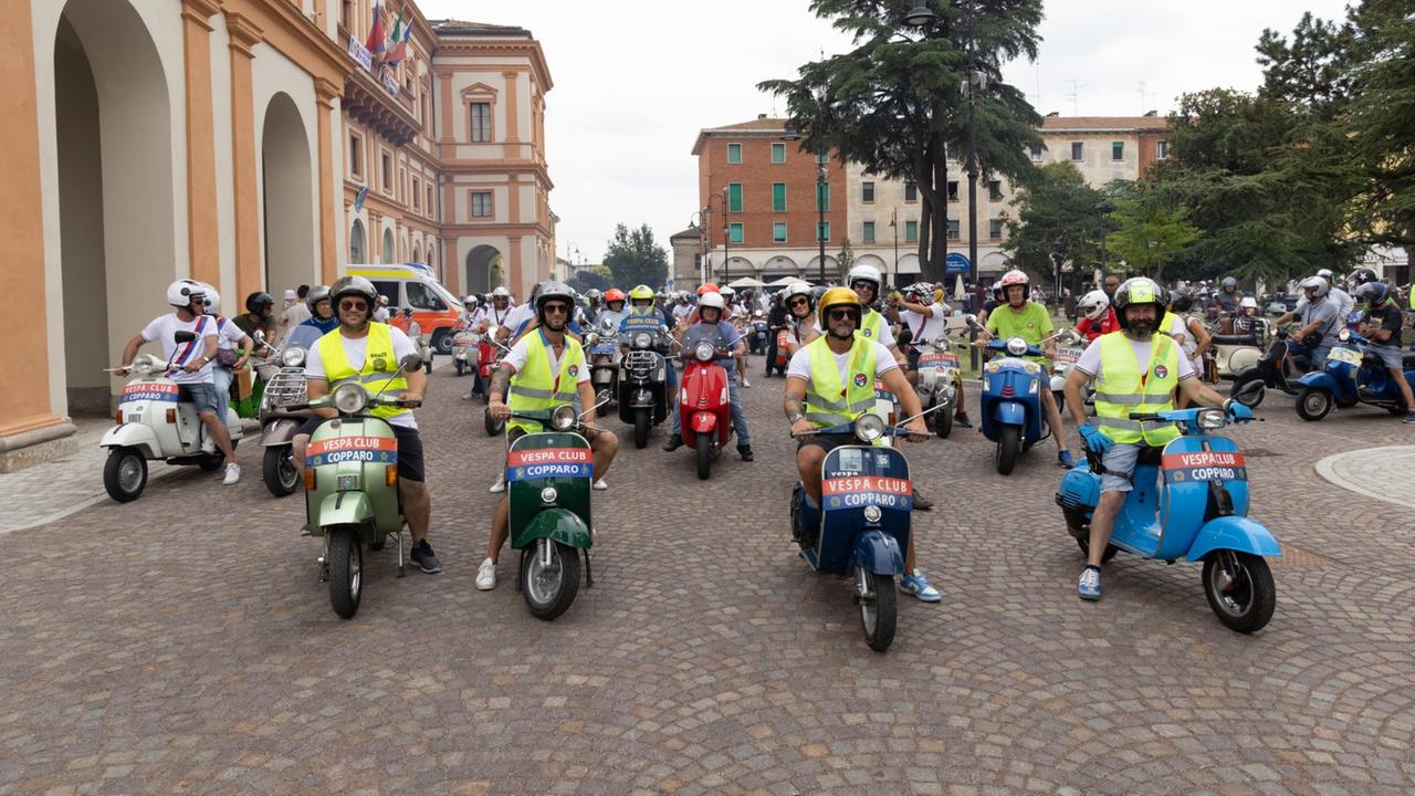 Copparo, il fascino della Vespa non conosce limiti 