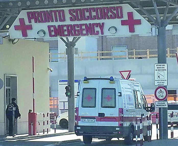 
	L'ingresso del pronto soccorso dell'ospedale Cisanello di Pisa (foto d'archivio)

