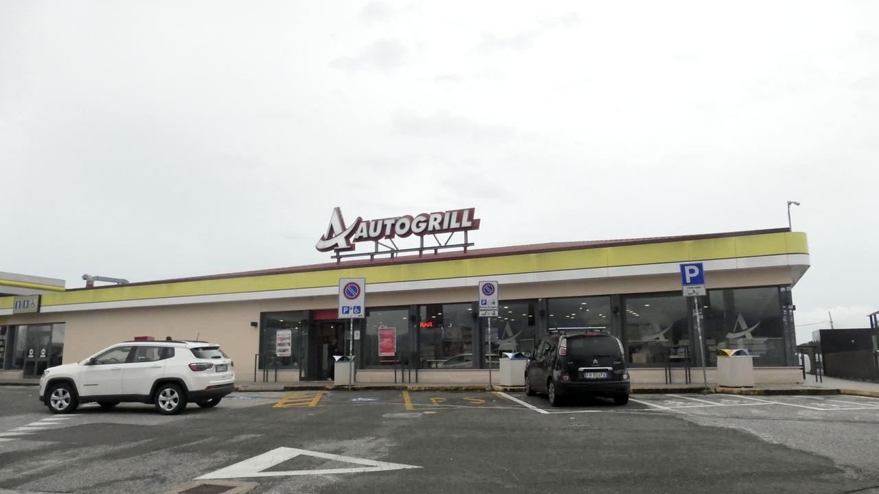 Un autogrill in Toscana (foto d'archivio)
