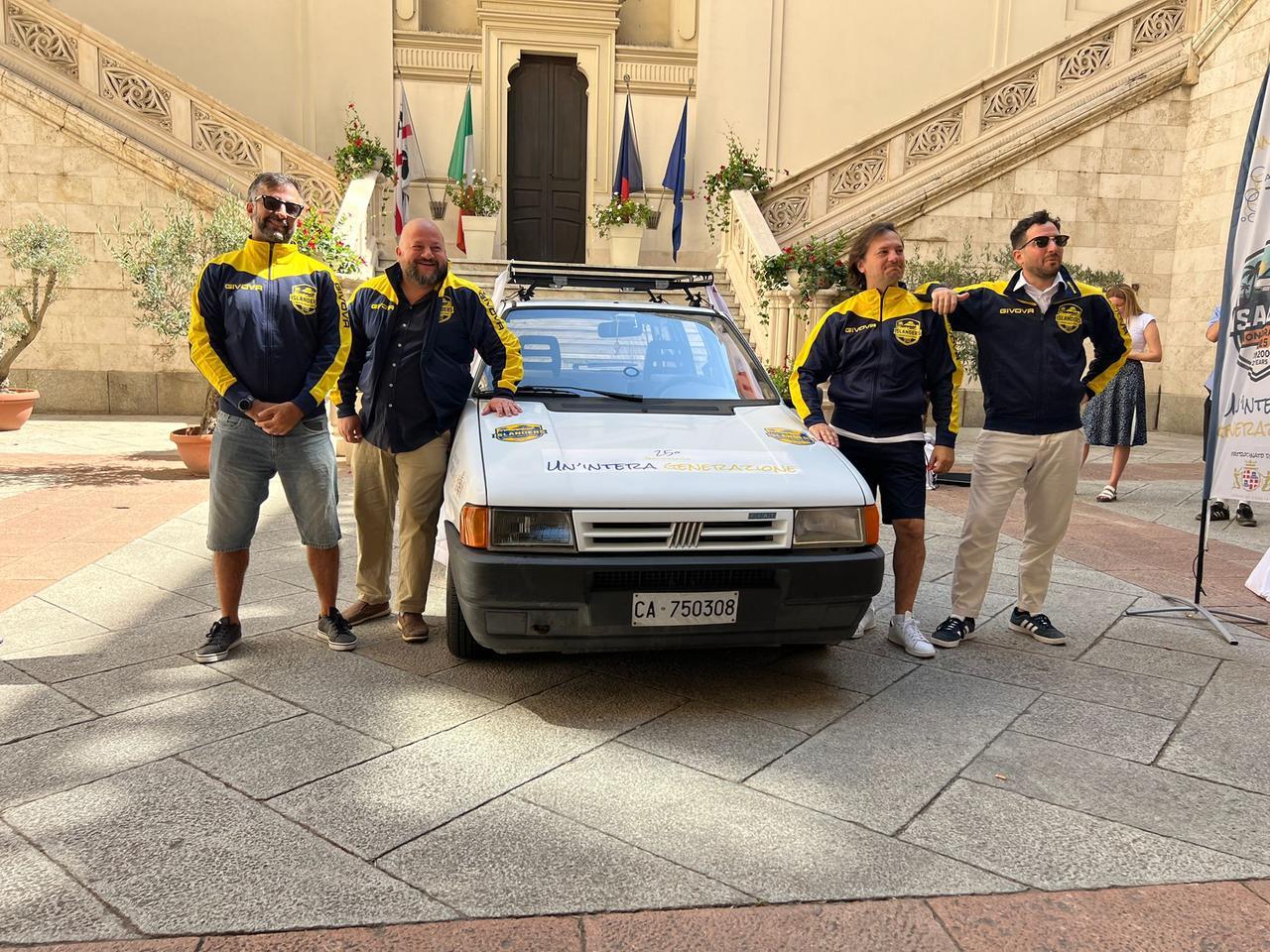 Da Cagliari alla Mongolia con una Fiat Uno: la pazza impresa degli Islanders