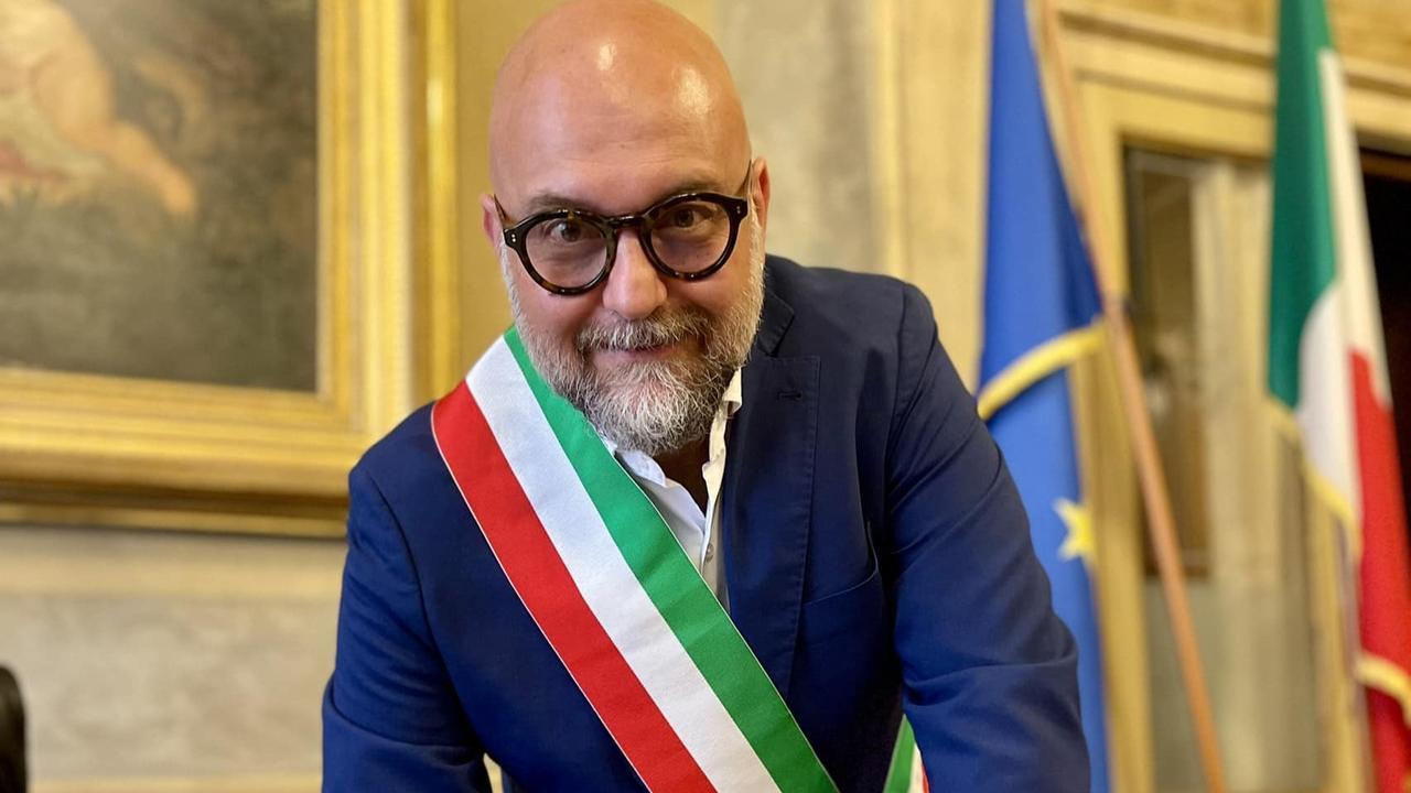 I migliori sindaci in Italia? Il primo cittadino di Modena Mezzetti è nono