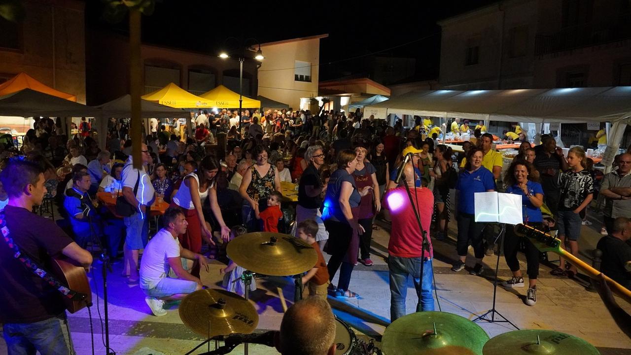 Torna “La Sagra della cipolla dorata”: Banari celebra la sua regina