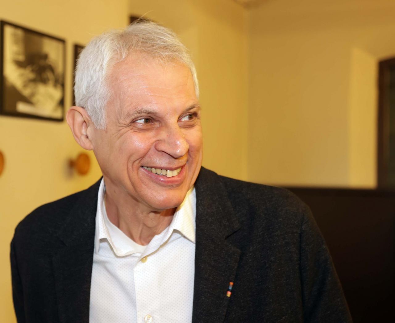Reggio Emilia, il sindaco Massari cresce dell’1% nella classifica del gradimento