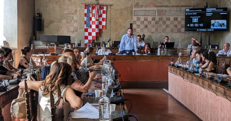 Tomasi sindaco più amato in Toscana, Fratoni: «Ma Pistoia resta indietro»