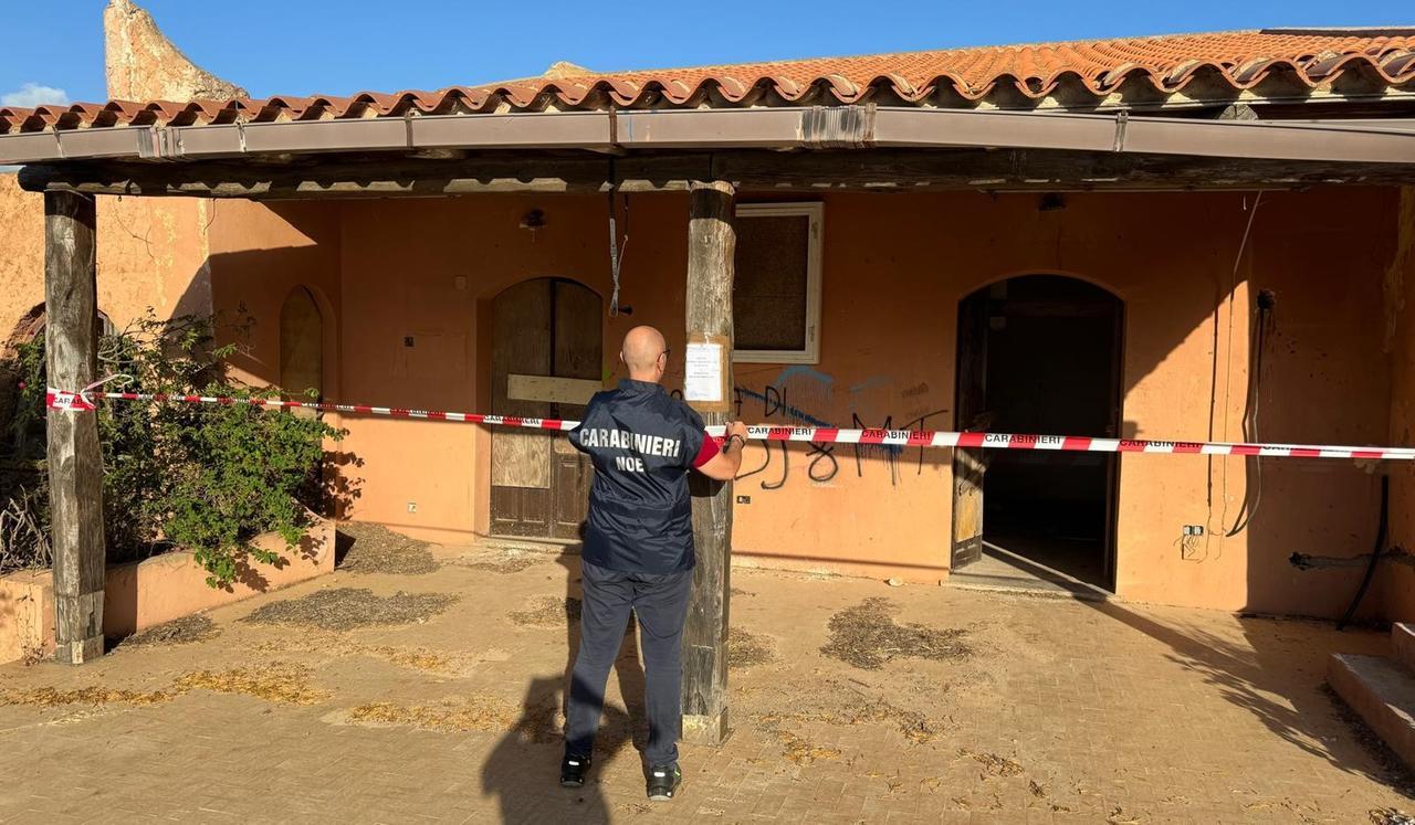 Blitz del Noe all’Isola dei Gabbiani: sequestrati 8 fabbricati-discarica