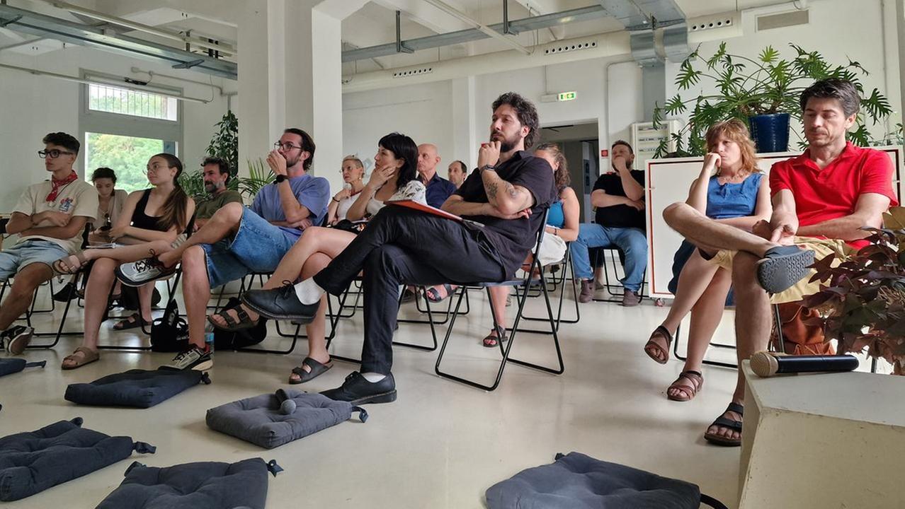 Anche da Ferrara uniti per difendere lo spettacolo. Dal ministero un colpo mortale