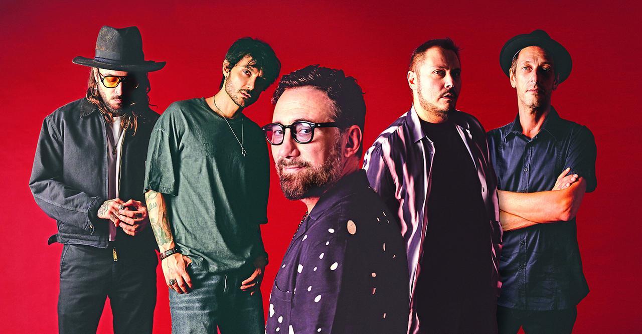 I Tiromancino approdano a Tharros: «Fortunata la nostra generazione ad essere cresciuta con Dalla e Califano»