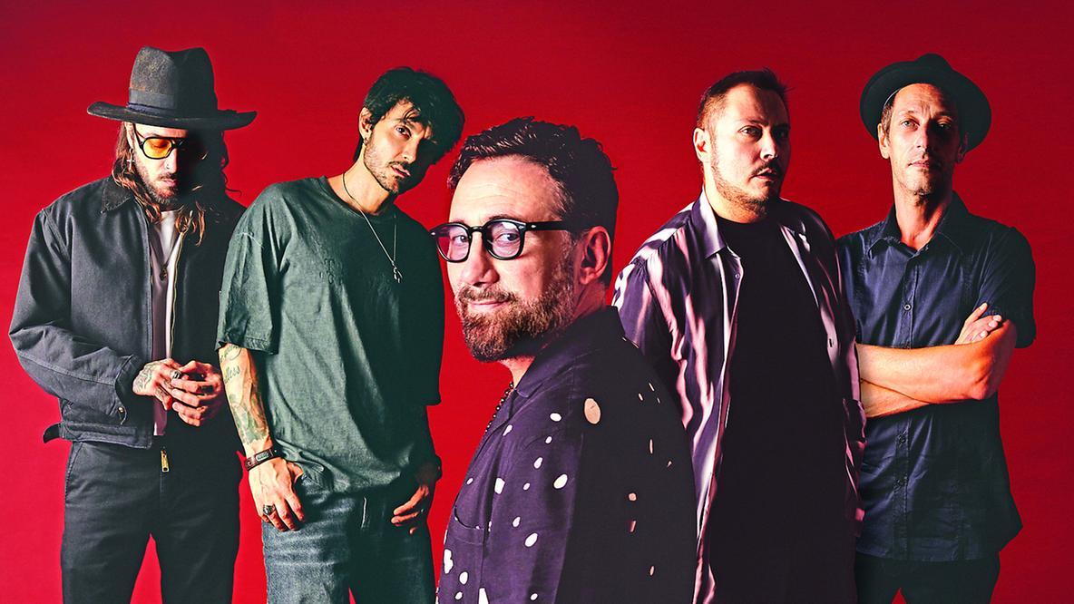 I Tiromancino approdano a Tharros: «Fortunata la nostra generazione ad essere cresciuta con Dalla e Califano»