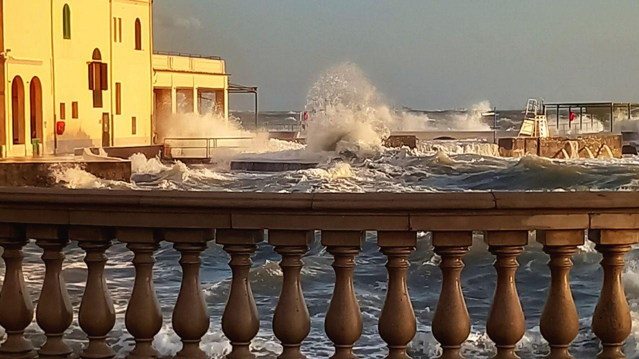 Livorno “sommersa” dal mare. Grazie ad Alba