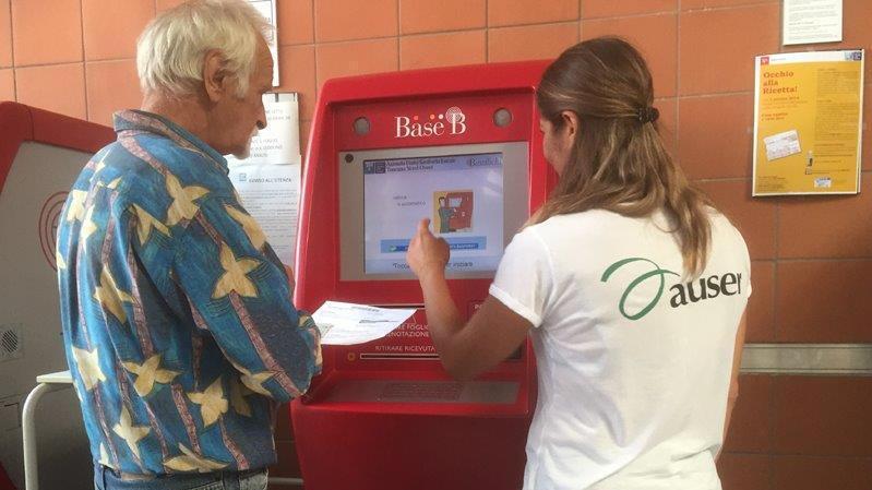 Un “totem” dell’Asl per il pagamento del ticket