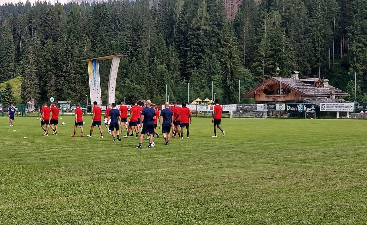 Prende forma il ritiro della Torres, ecco date e amichevoli