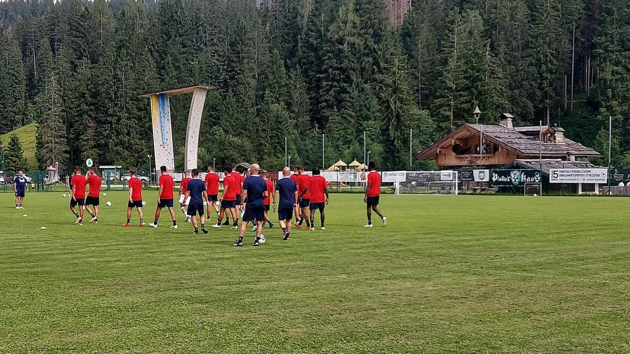 Prende forma il ritiro della Torres, ecco date e amichevoli