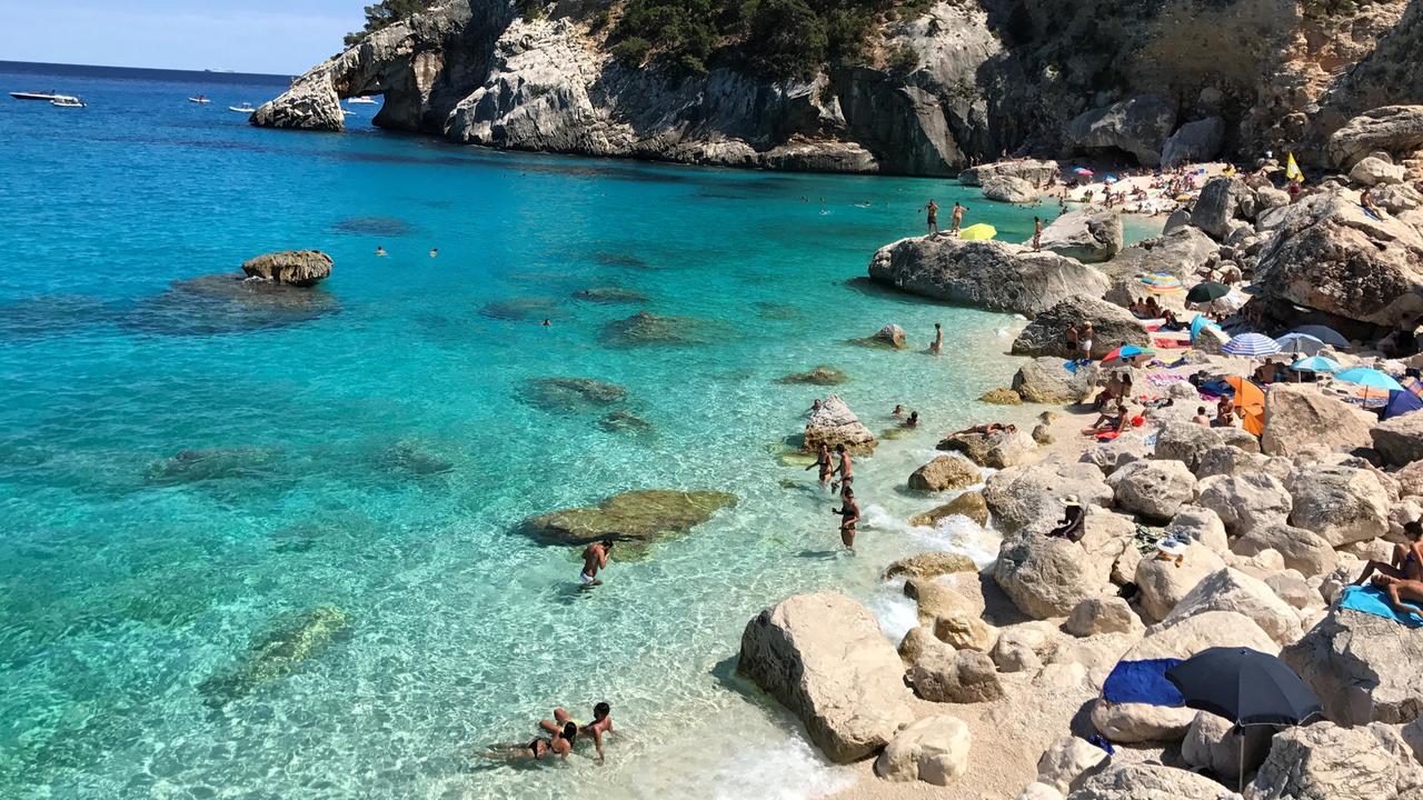 L’isola protegge le sue spiagge con il numero chiuso
