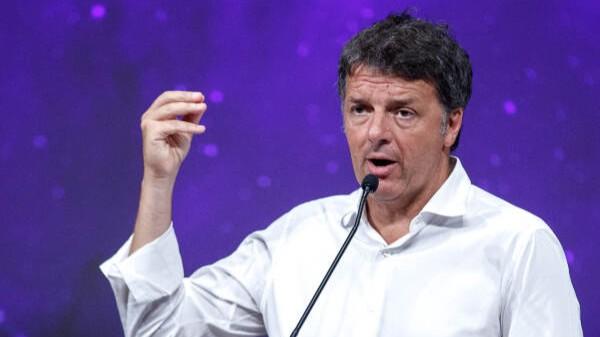 Matteo Renzi contro Pier Silvio: «Berlusconi junior mi attacca, interrompo il contratto con Mondadori»