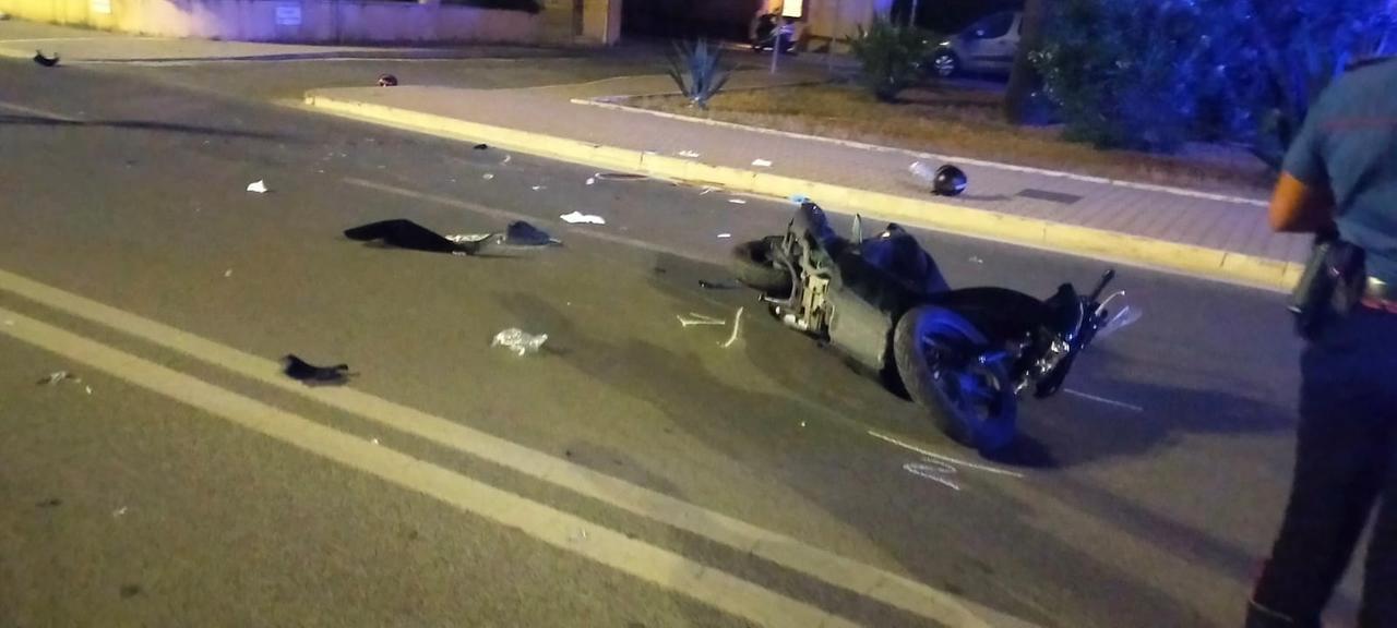 
	Lo scooter dopo lo schianto

