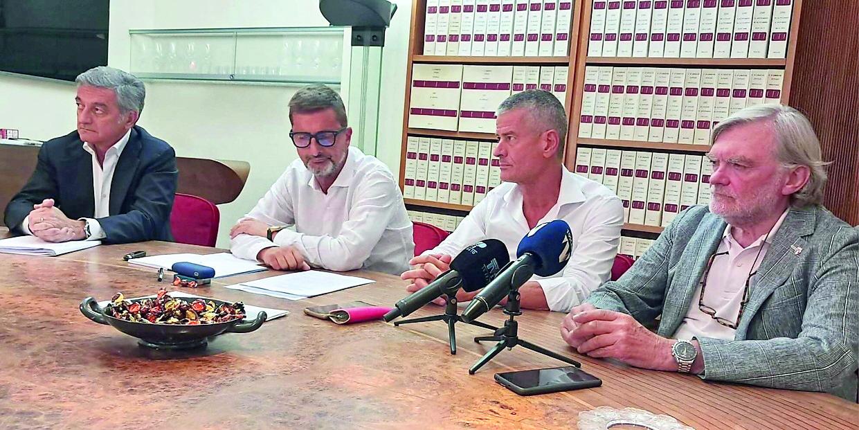 Toccafondi al capezzale del Prato calcio: ha versato 100mila euro. Serve un milione