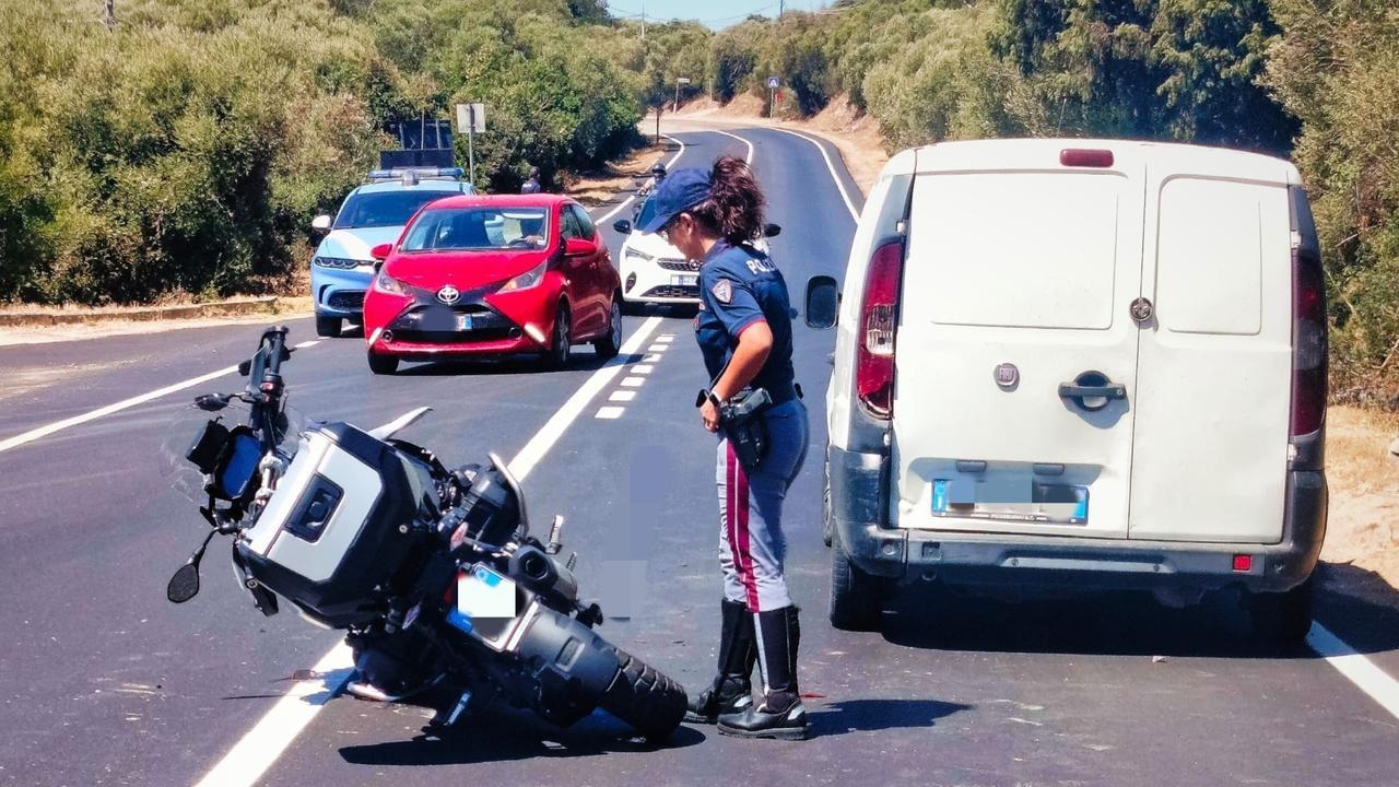 Con la moto contro un furgone: 58enne trasportato in ospedale con l’elisoccorso