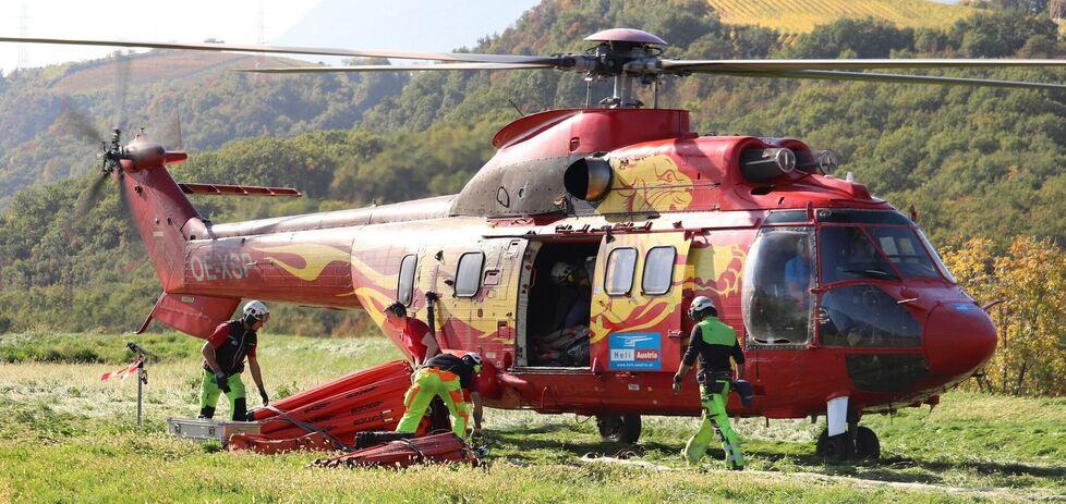 Elicotteri a peso d’oro, appalti decuplicati: così brucia il denaro 