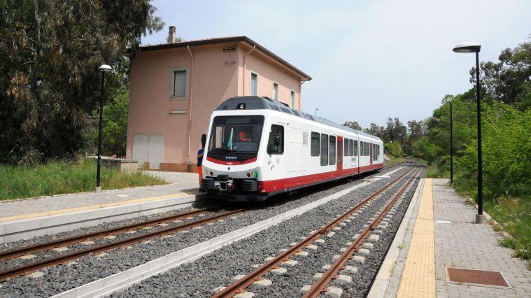 Treno Nuoro-Abbasanta, appello al ministero: «Ora via al progetto»