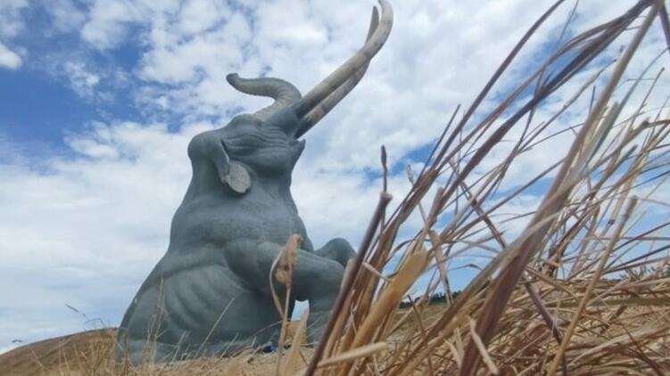 Una delle due nuove gigantesche installazioni inaugurate a Legoli