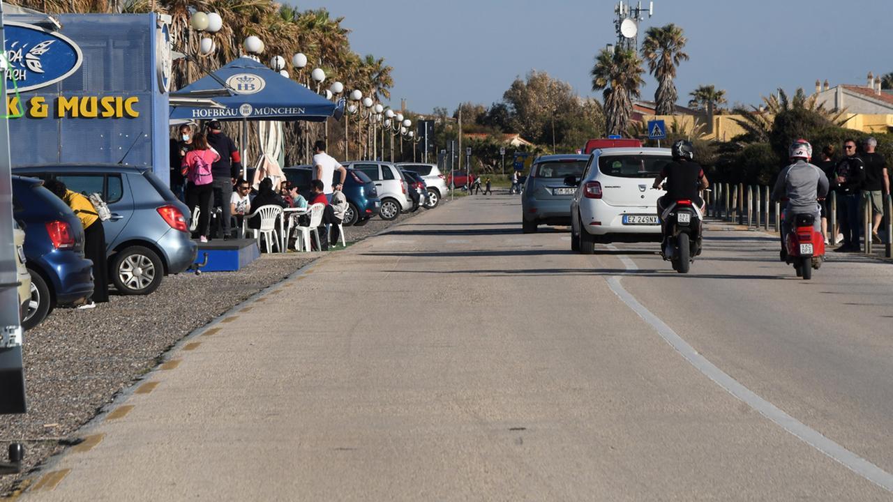 Pass e parcheggi a pagamento, un labirinto di regole per le borgate marine