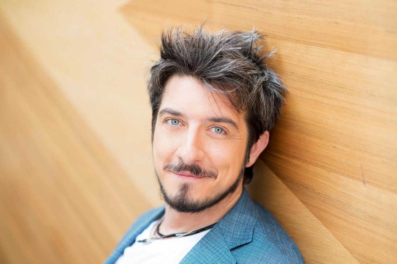 Paolo Ruffini porta il suo recital sulla Pietra di Bismantova