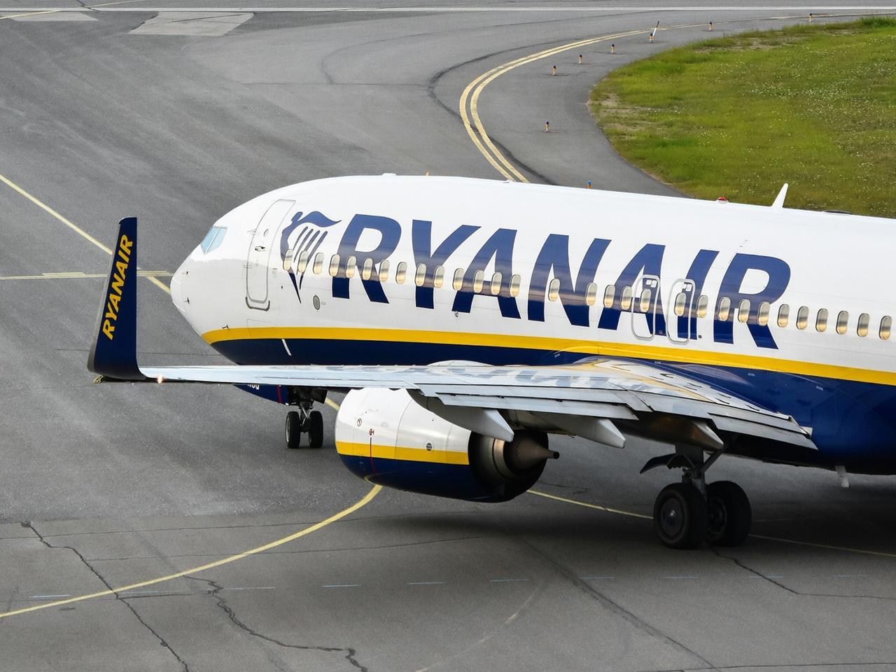 Domenica da incubo all’aeroporto di Alghero, ritardi anche sul volo per Bergamo