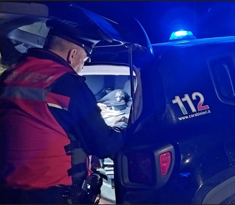 Grosseto, litiga con la ex e poi scappa in auto mandando in ospedale un buttafuori