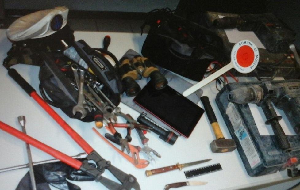 Razziava i furgoni da lavoro: preso 