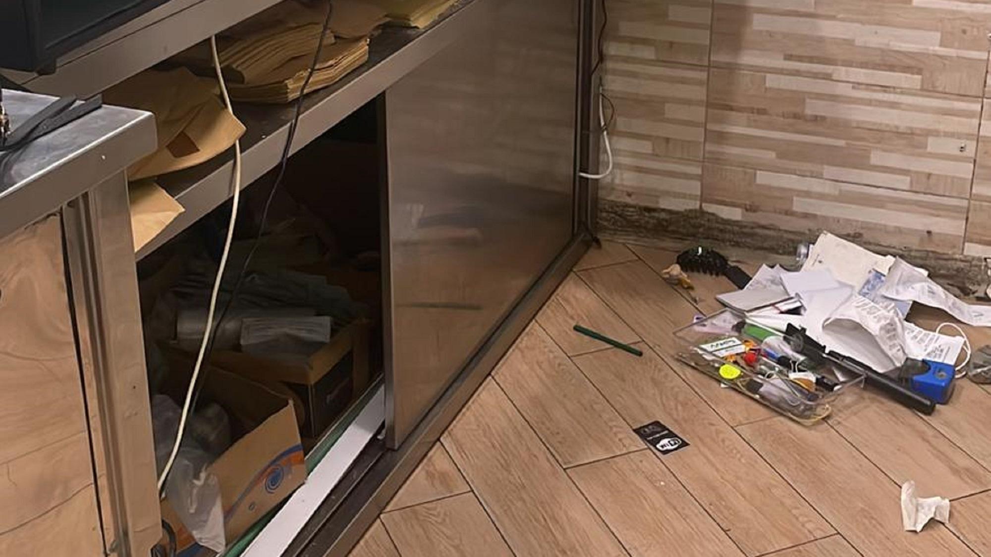 Il caos nella cucina di "Siamo fritti"