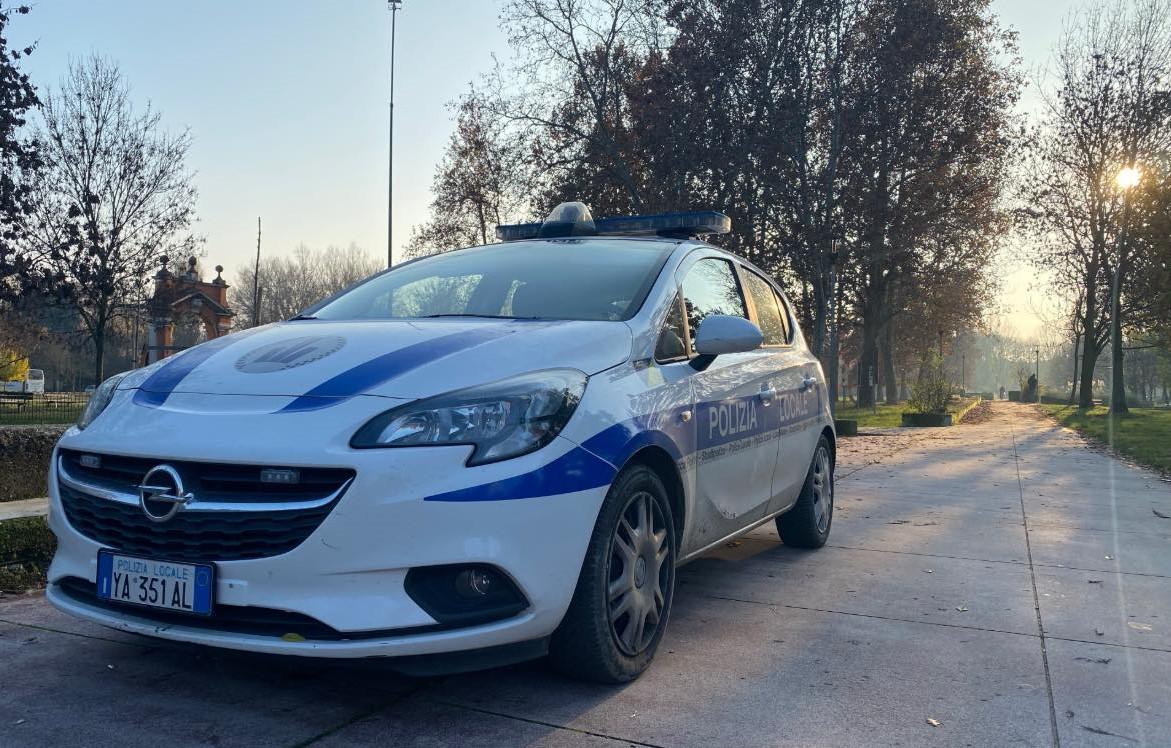 Scappa prima del parto, trovata al parco XXII Aprile e ricoverata: bimbo salvato con il cesareo