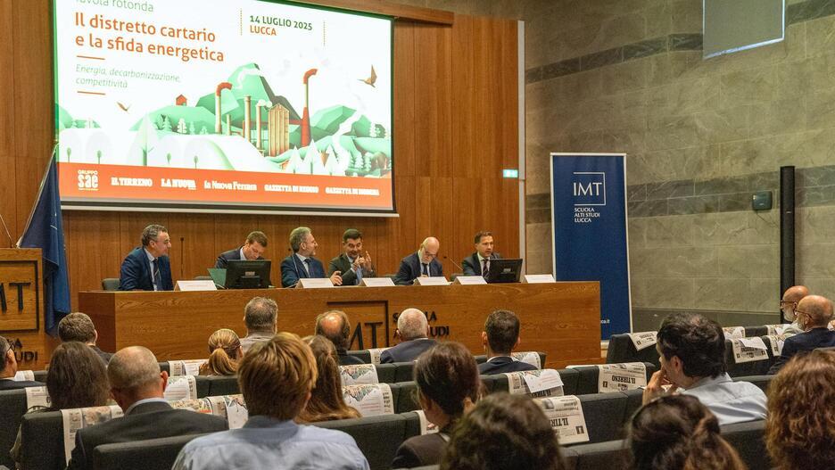 Un momento del forum (Foto Nucci)