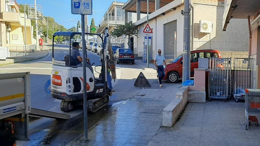 Lavori alla rete idrica di Siniscola, rubinetti a secco: ecco quando