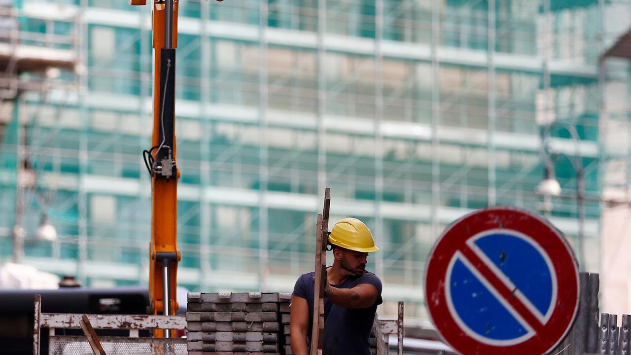 Stop al superbonus, il mercato delle costruzioni si ferma